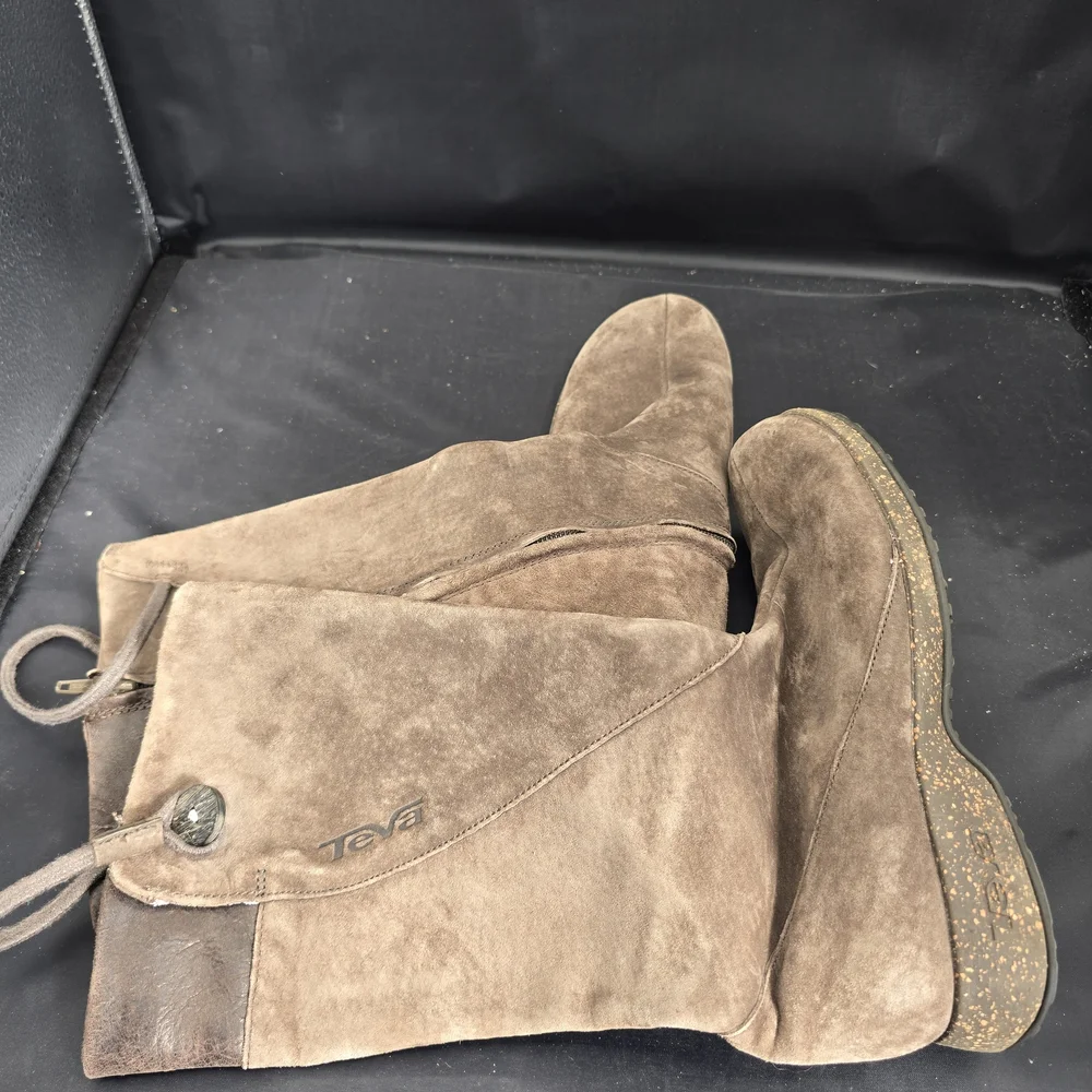 Teva Brown Suede Shoes‎